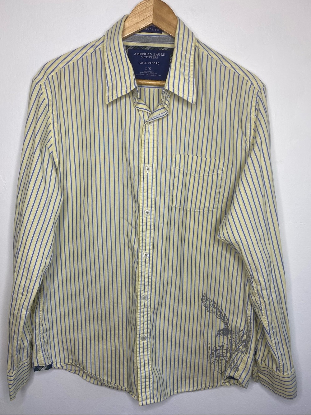 AE Eagle Oxford Striped button down Size L Vintage fit Butter yellow preppy - Picture 1 of 6
